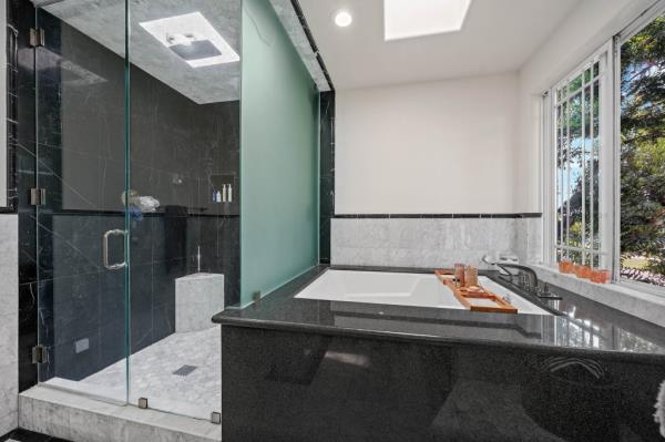 kareem abdul-jabbar former home california for sale